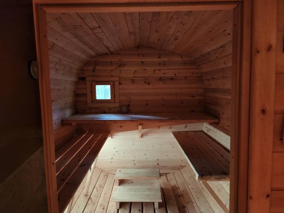 Dingle Run Lodge At Sir Sam'S Haliburton Exterior foto
