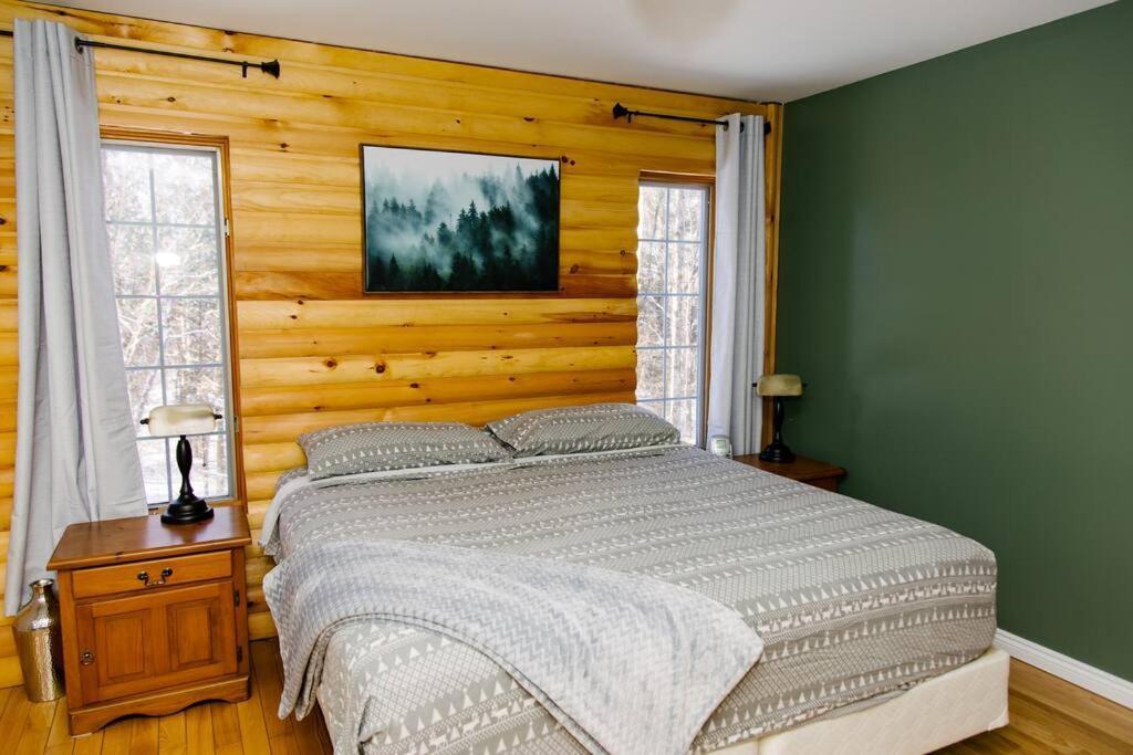Dingle Run Lodge At Sir Sam'S Haliburton Exterior foto