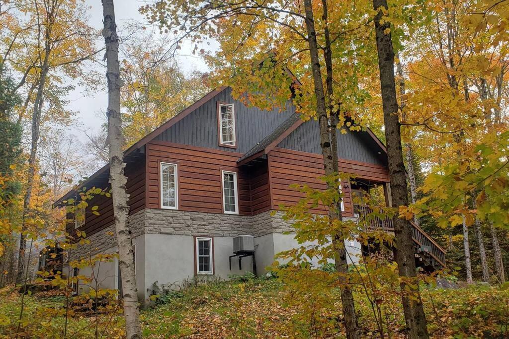 Dingle Run Lodge At Sir Sam'S Haliburton Exterior foto
